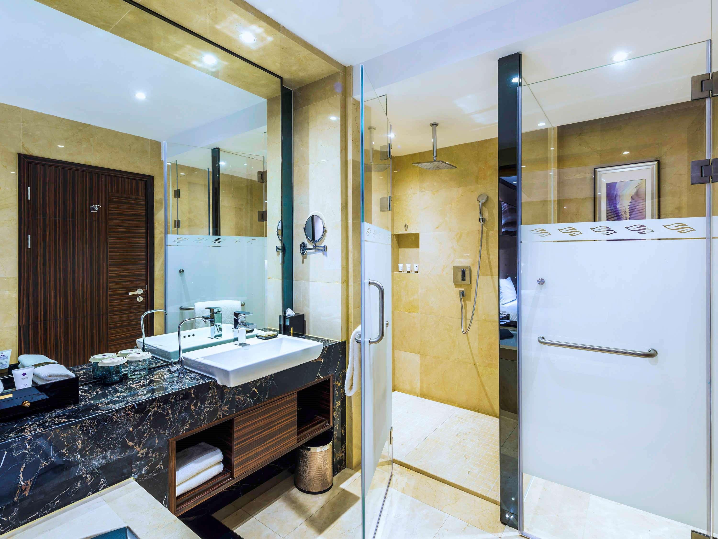 Grand Mercure Qingdao Qinglong Csimo Kültér fotó